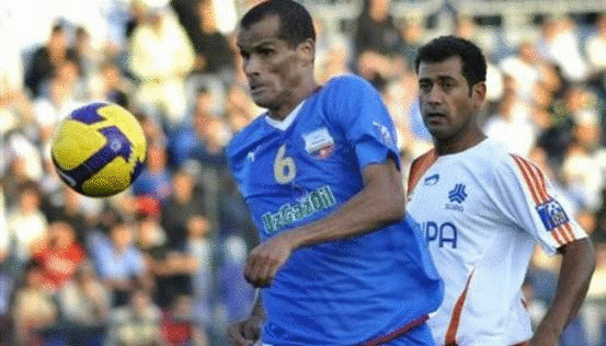 Pi�karz od Rivaldo trenuje z G�rnikiem ��czna. A pono� chcia�a go Wis�a