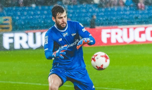 Szybki gol Niezgody uratował mistrzów Polski. Bramkarze w formie. Legia Warszawa – Lechia Gdańsk 1:0