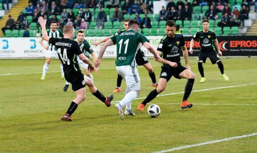 II liga: Olimpia Grudziądz gromi Górnika. Widzew zaledwie remisuje z Elaną. Radomiak wraca na fotel lidera (video)